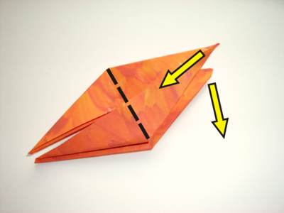 diagrammen voor een oranje origami bloemetje