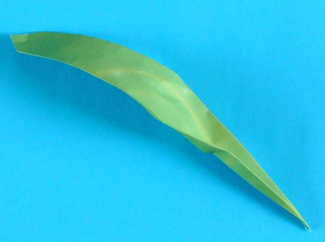 Origami leaf