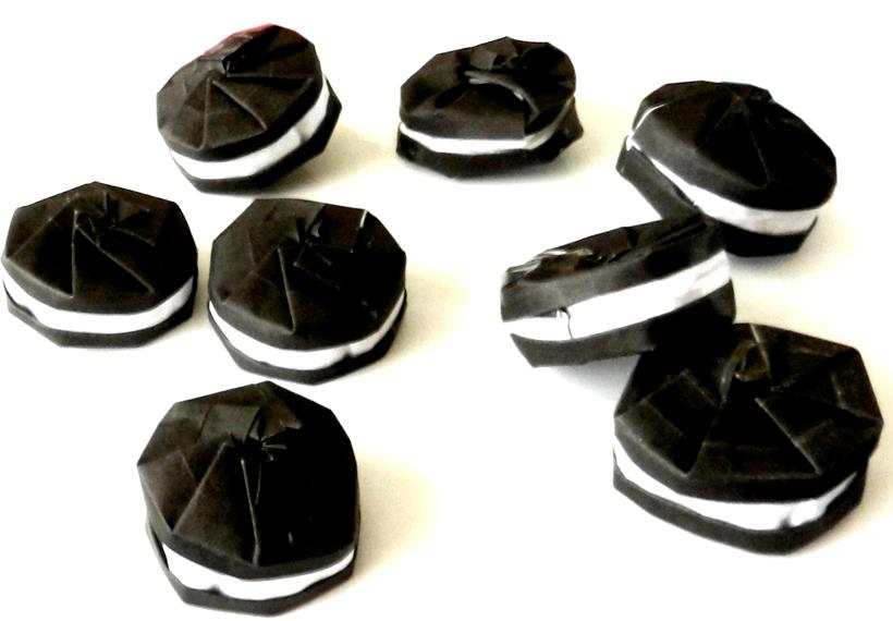 Origami Oreo koekjes Origami Oreo koekjes