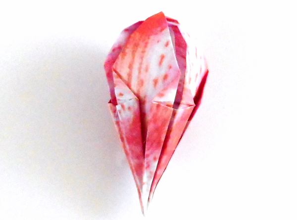 Make an Origami Oriental Lily Make an Origami Oriental Lily