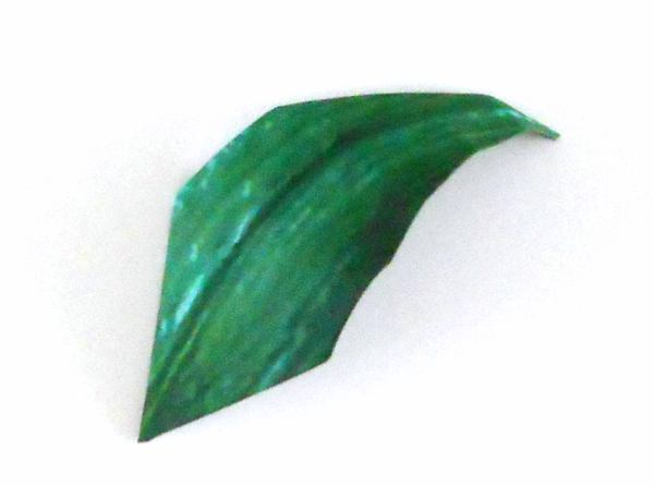 Origami leaf