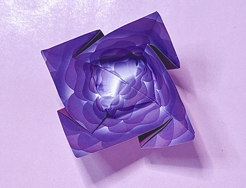 Origami bloem
