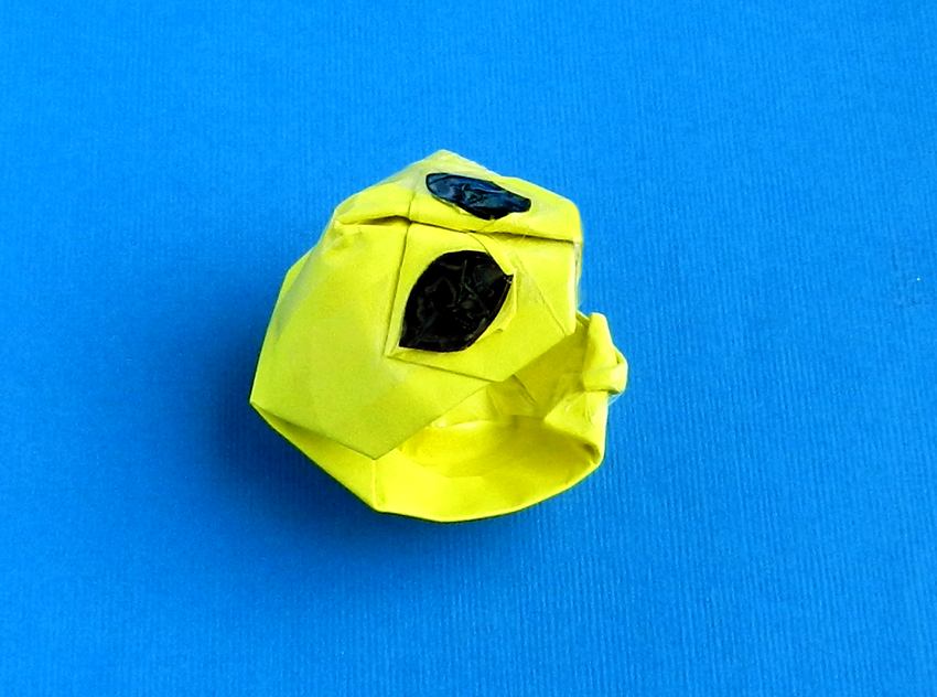 Pacman poppetje van papier