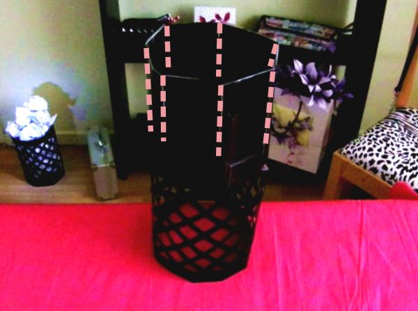 Make a paper trash bin