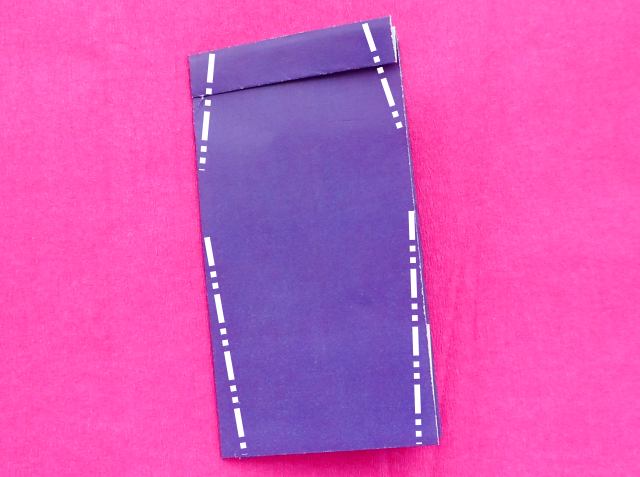 Fold an Origami pencil skirt Fold an Origami pencil skirt