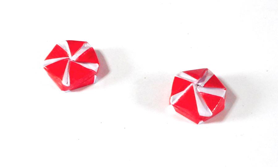 Origami nep pepermunt snoepjes Origami nep pepermunt snoepjes
