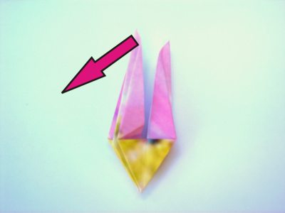 een klein roze bloemetje van papier maken een klein roze bloemetje van papier maken
