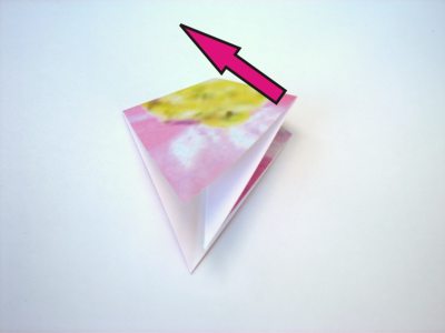 een klein roze bloemetje van papier maken een klein roze bloemetje van papier maken