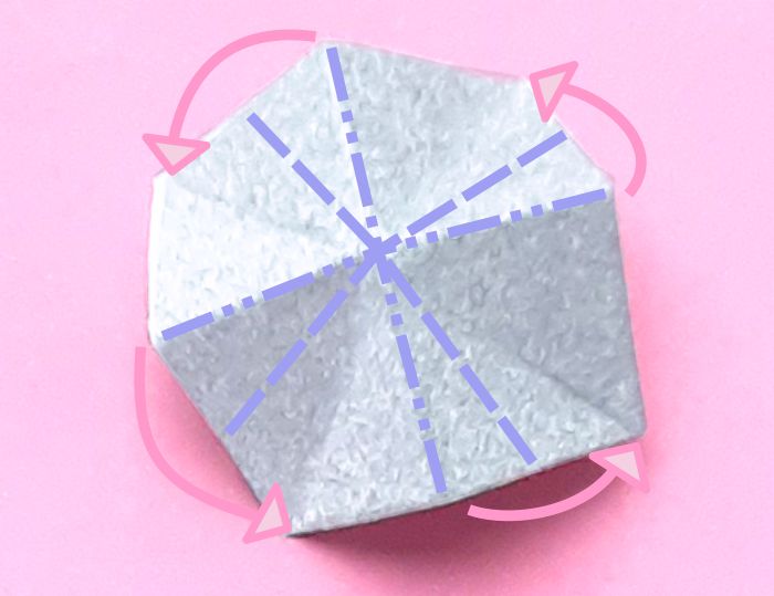 Make pink paper glitter flowers