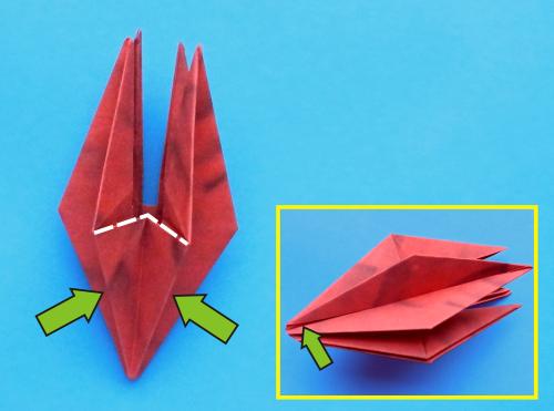 Make Origami Poinsettia flowers