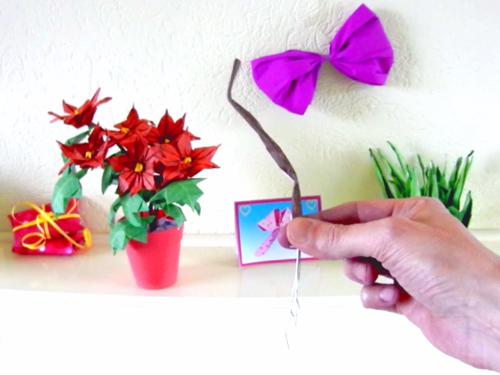 Een kerstster bloem maken van papier Een kerstster bloem maken van papier