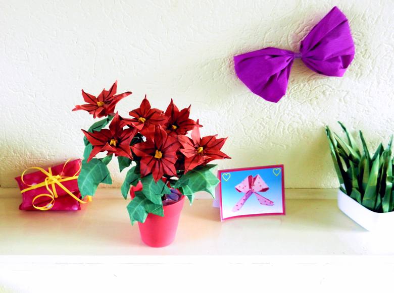 Decoratieve Poinsettia plant van papier Decoratieve Poinsettia plant van papier