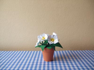 arrangement of origami primroses in a little pot arrangement of origami primroses in a little pot