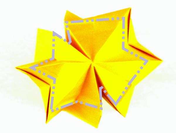 Koninginnenkroon van papier maken Koninginnenkroon van papier maken