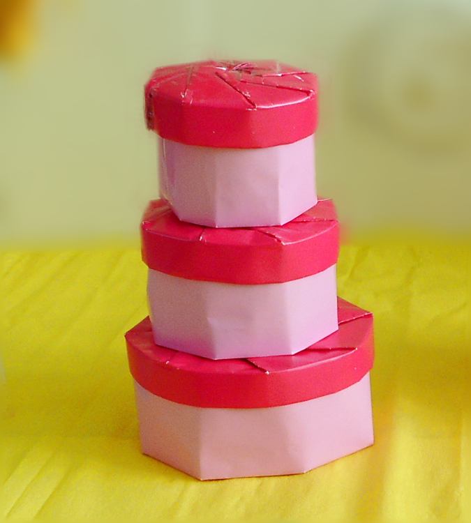 Origami stapeldoosjes Origami stapeldoosjes