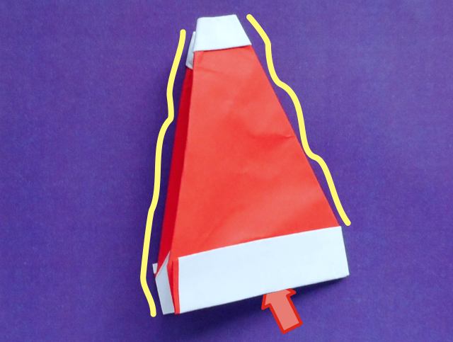 Origami kerstmuts maken