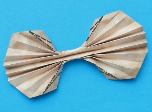 Make paper Origami Seashells