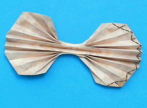 Make paper Origami Seashells