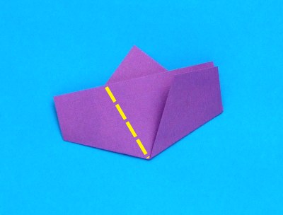 instructions for folding a tiny origami heart