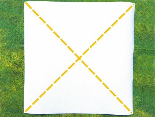 Een stinkdier van papier knutselen Een stinkdier van papier knutselen