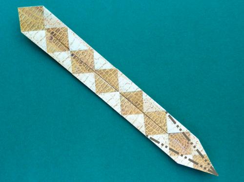 Fold an Origami snake