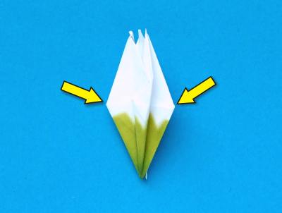 Origami sneeuwklokje vouwen