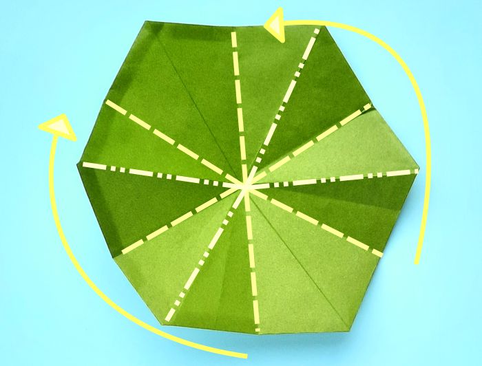 Make paper Snowflake Flowers