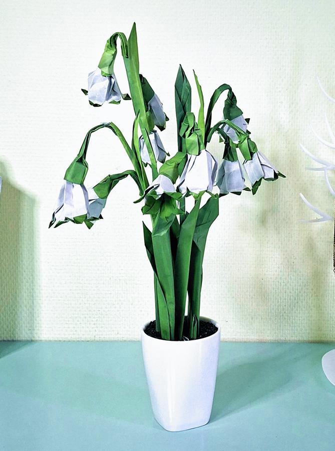 Origami Snowflake Flowers