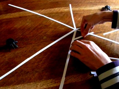 how to make a paper spiderweb