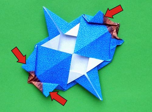 een stegosaurus (dinosaurus) maken van papier
