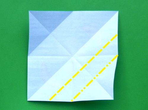 een stegosaurus (dinosaurus) maken van papier