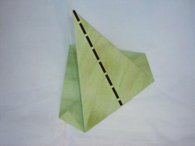 een origami steel