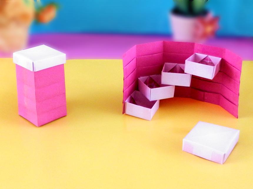 trapsgewijs gerangschikte doosjes trapsgewijs gerangschikte doosjes