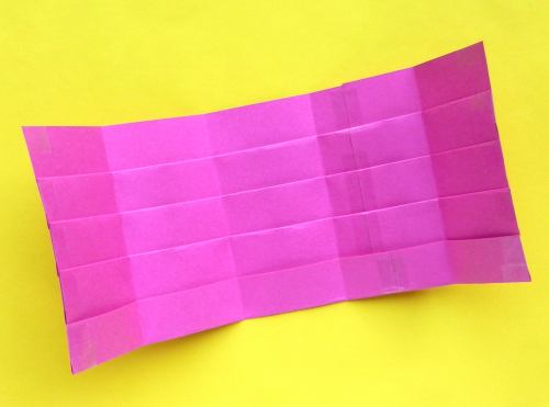 Een papieren doos met vakjes maken Een papieren doos met vakjes maken