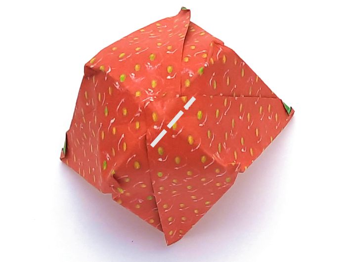Origami aardbei maken Origami aardbei maken