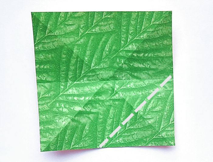Origami aardbei maken Origami aardbei maken