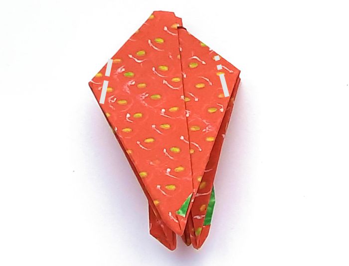 Origami aardbei maken Origami aardbei maken