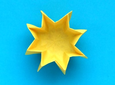 Fold an Origami Sunflower Fold an Origami Sunflower