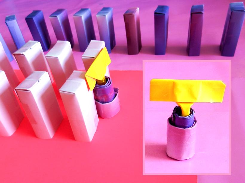 Domino hindernis van papier Domino hindernis van papier