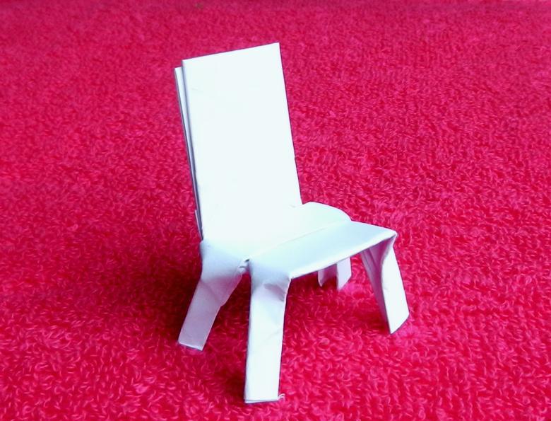 Origami chair