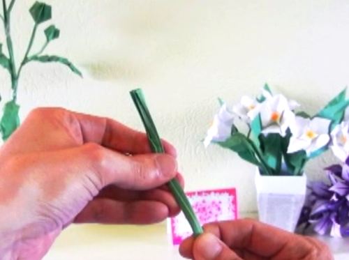 Make an Origami Thistle Make an Origami Thistle
