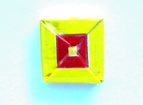 Origami tic tac toe block