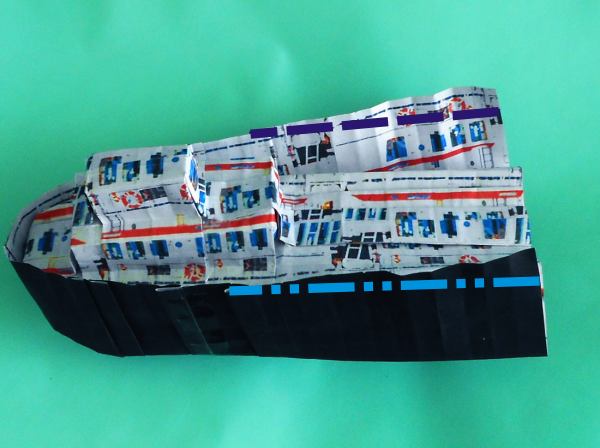 Fold an Origami tugboat