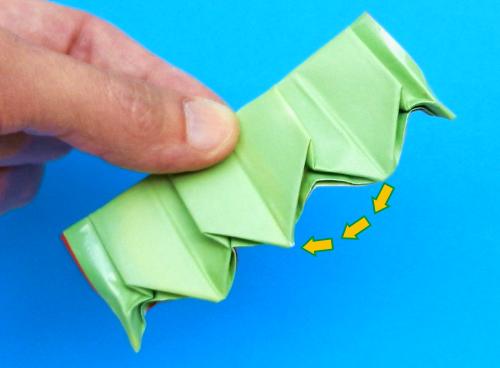 Origami flesh eating plant folding instructions