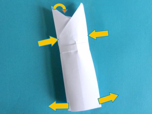 Fold an Origami dress Fold an Origami dress