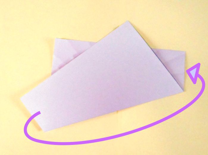 Make paper Wisteria flowers