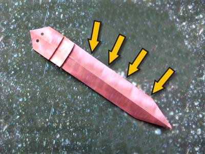 een wurm van papier maken een wurm van papier maken