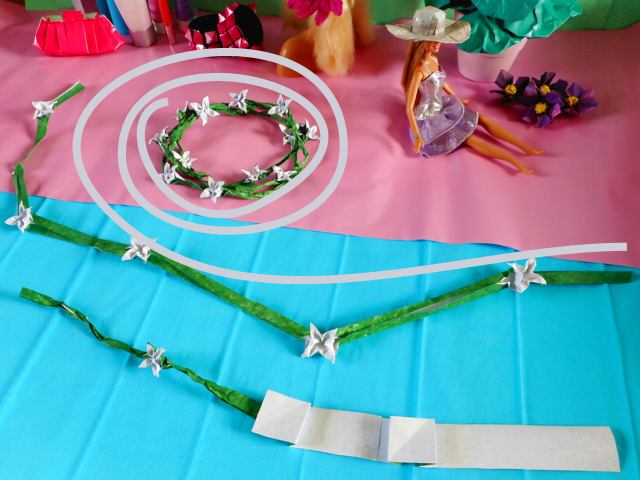 Make an Origami Wreath