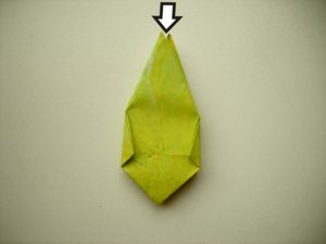 origami diagrammen voor een gele bloem