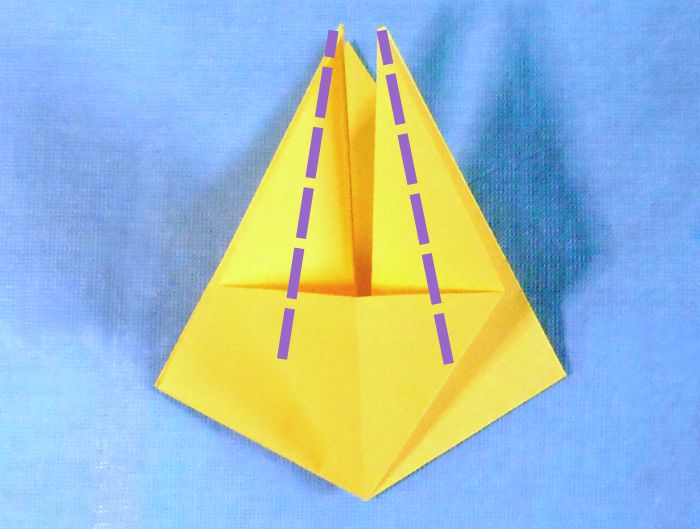 Fold an Origami Iris Flower Fold an Origami Iris Flower